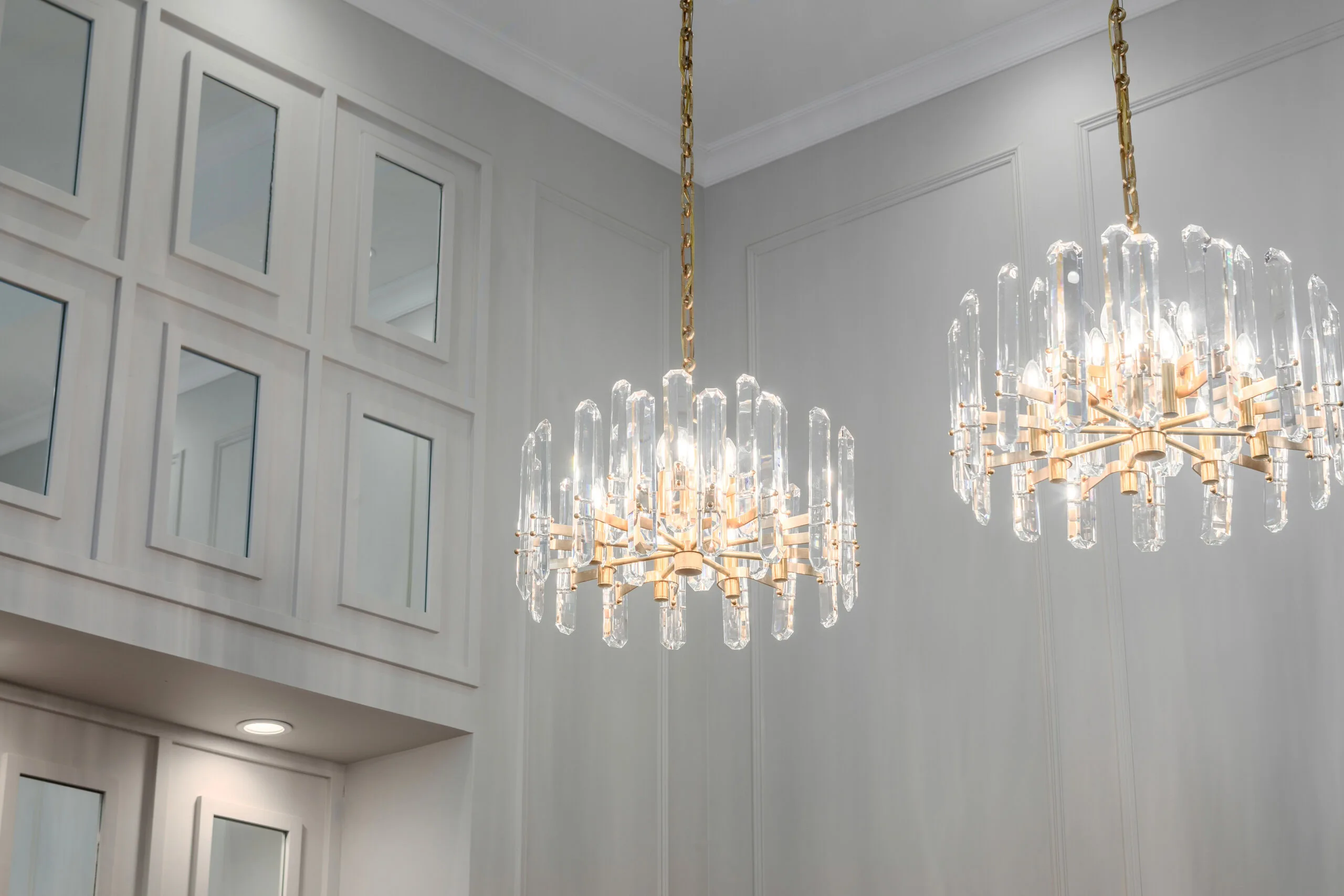 Dining Lights togo Custom Home in Richmond