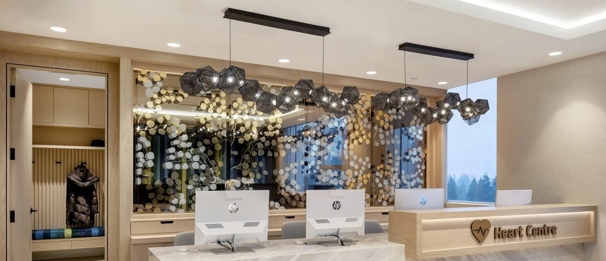 Heart Centre medical clinic in Surrey front desk wide 2000 1